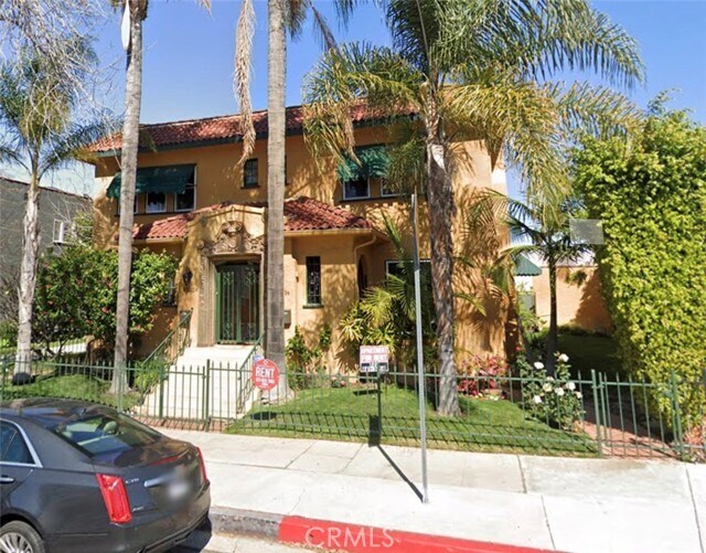Building Photo - 8001 Blackburn Ave