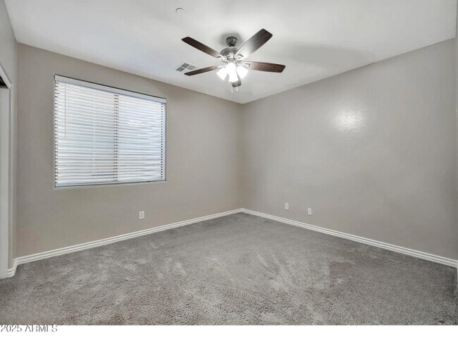 Building Photo - 3220 N 136th Dr
