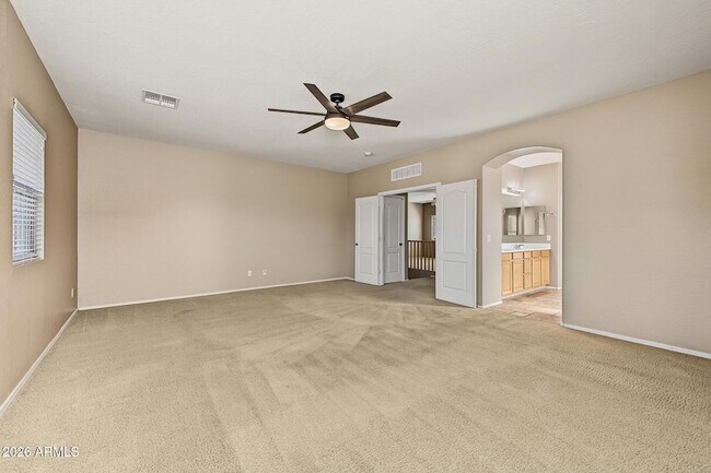 Building Photo - 1433 E Canyon Creek Dr