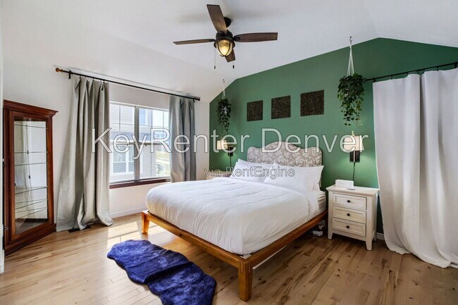 Building Photo - 3420 W 98th Pl