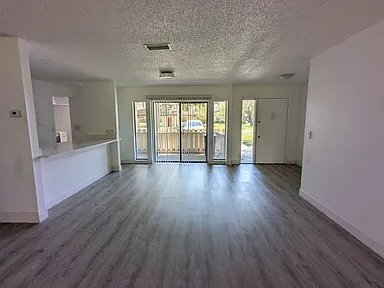 Building Photo - 180 Joanne Pl