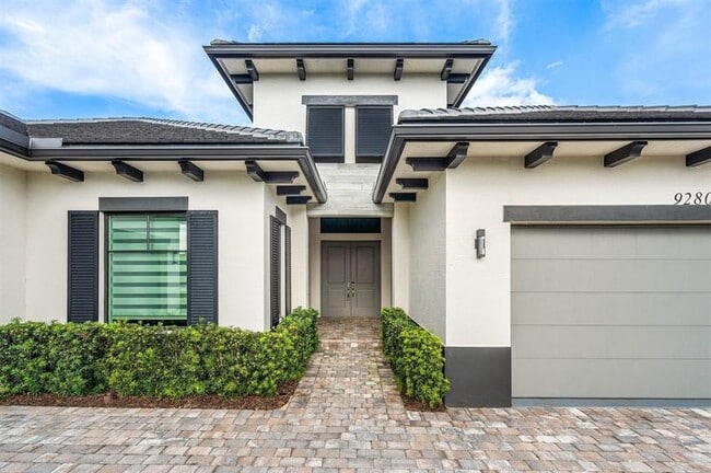 Primary Photo - 9280 Coral Isles Cir
