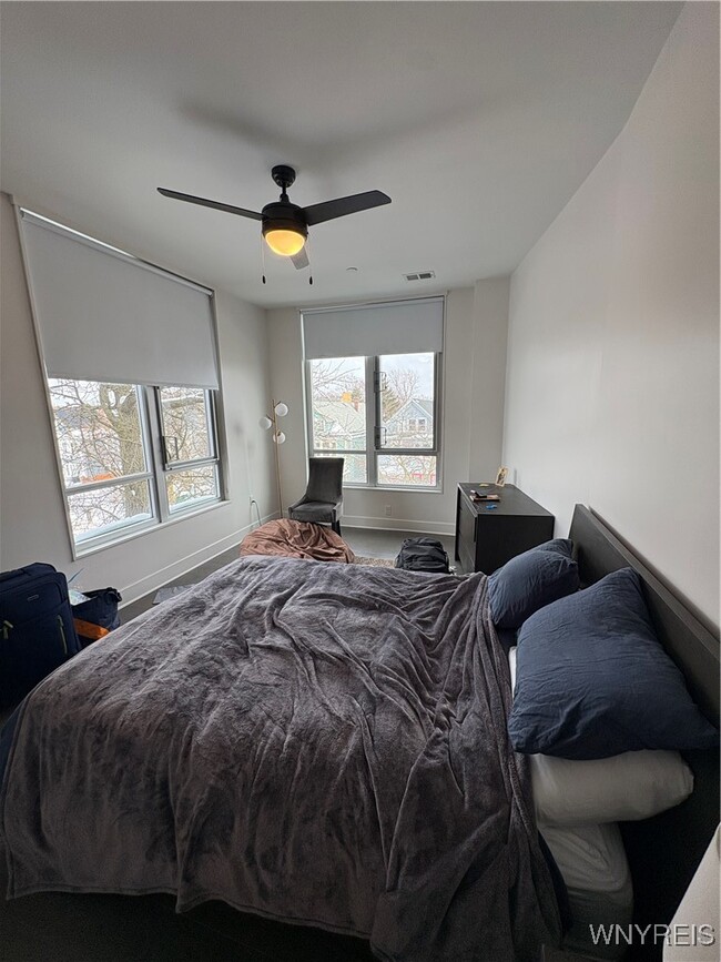 Building Photo - 1020 Elmwood Ave