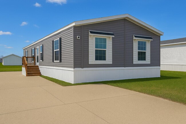 Building Photo - 2123 Bradford St