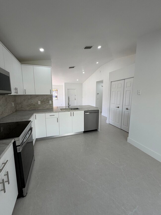 Building Photo - 20841 NW 1st St