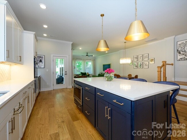 Building Photo - 1217 Drummond Ave