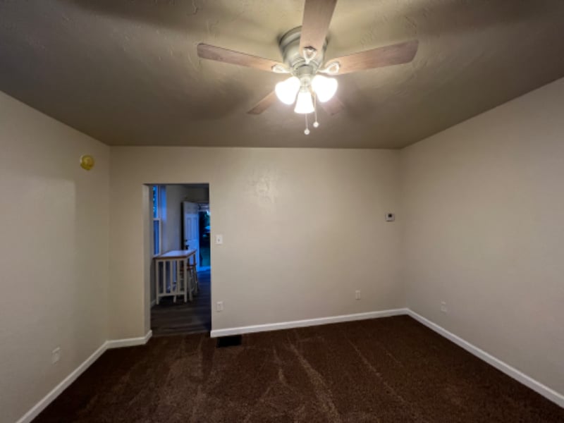 Building Photo - 743 Lemington St