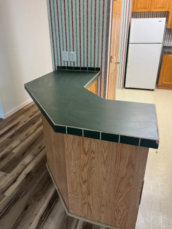 Building Photo - 365 Church St