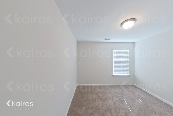 Building Photo - 26 Carrollton Dr