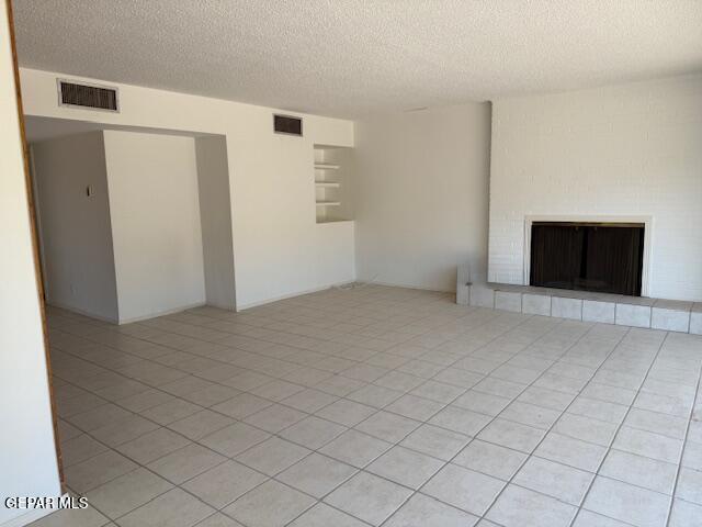 Building Photo - 4120 Larchmont Dr