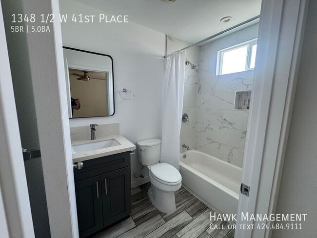 Building Photo - 1348 1/2 W 41st Place-