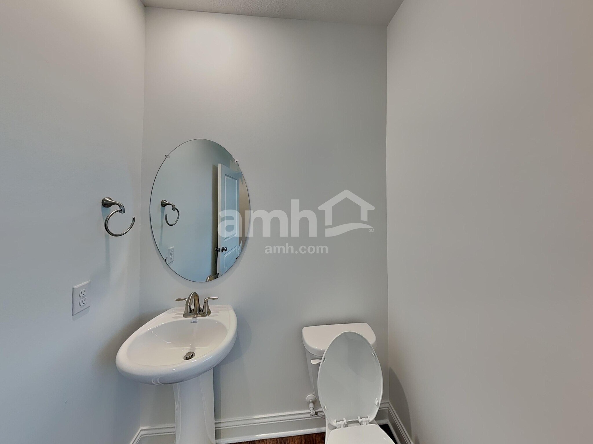 Building Photo - 8408 Northpoint Dr