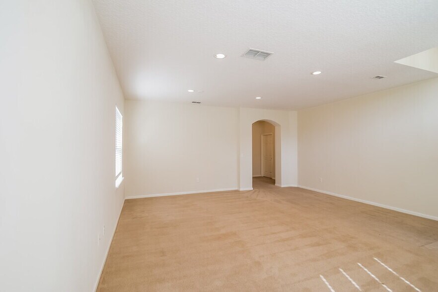 Building Photo - 6033 Caladesi Ct