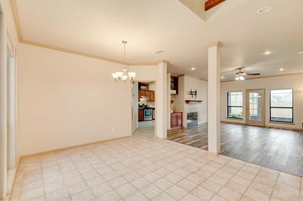 Building Photo - 112 Portulaca St