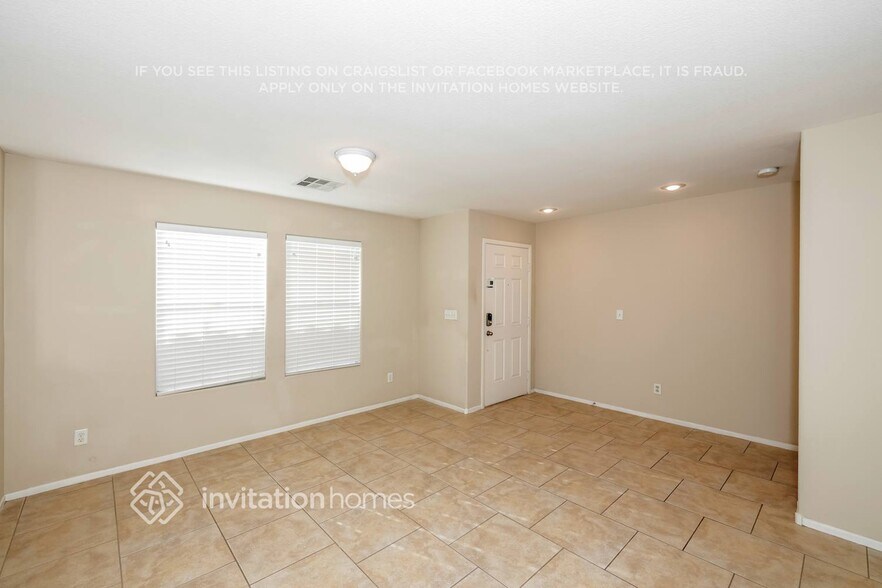 Building Photo - 9548 Glen Iris St