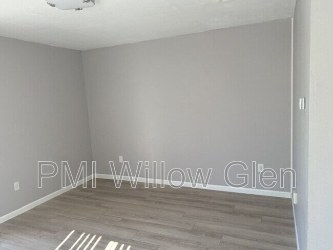 Building Photo - 267 Arbor Valley Dr
