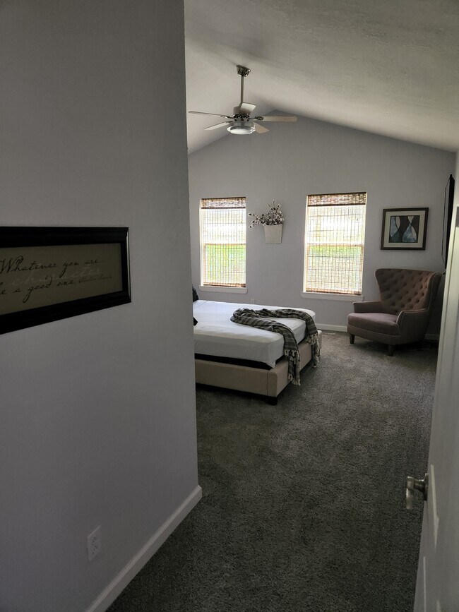 Master Bedroom - 10214 E 55th St