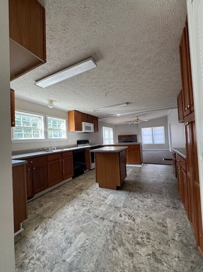 Building Photo - 4707 Moye Cir