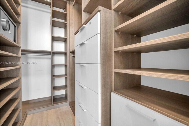 Building Photo - 55 SW 9th St