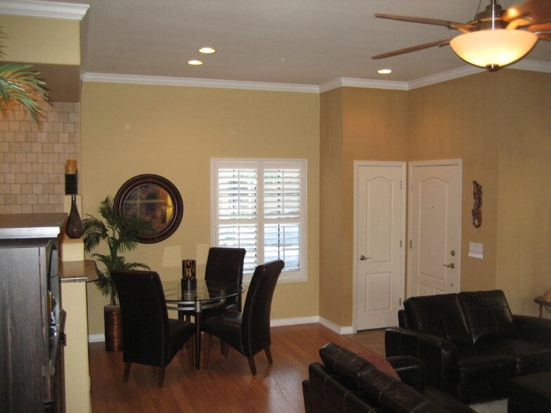 Building Photo - 295 N Rural Rd