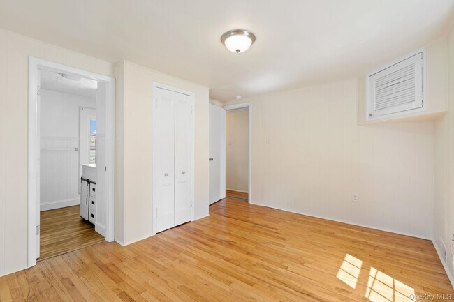 Building Photo - 1 2nd St