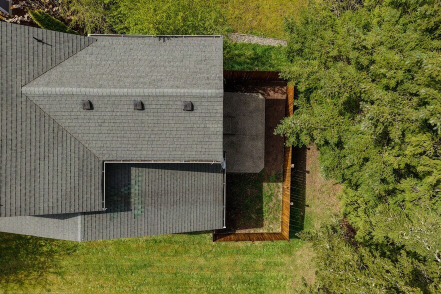 Building Photo - 4604 20th Way NE
