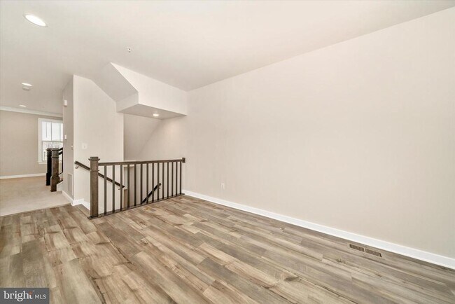 Building Photo - 3635 Stone Barn Dr