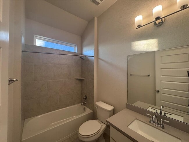 Building Photo - 3804 Sandhill Crane Dr