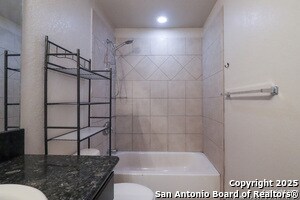 Building Photo - 1125 Brown Rock Dr