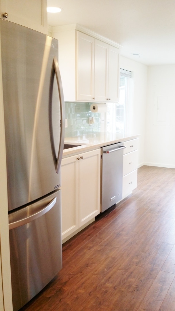 Building Photo - 3BD/1.5BA Shoreline Cottage