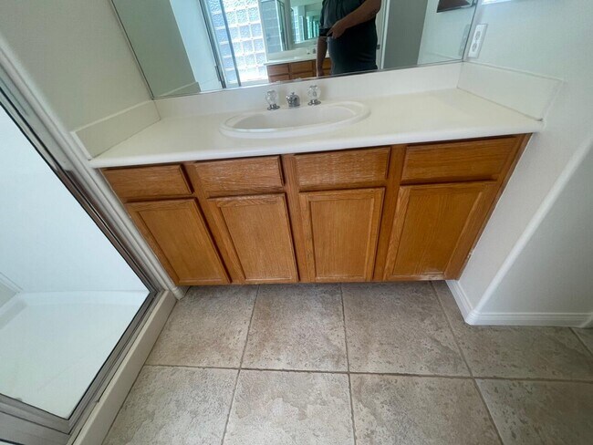 Building Photo - 74082 Daisy Ln