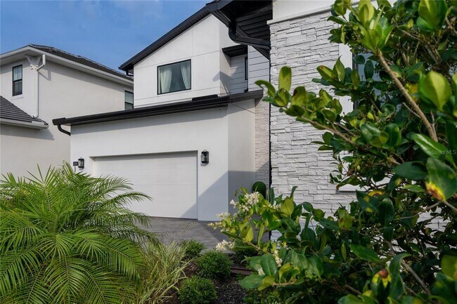 Building Photo - 9004 Santorini Dr