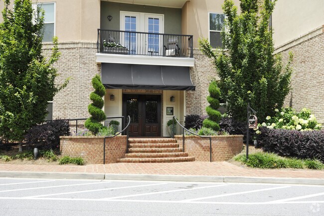 Serrano Sandy Springs, GA Apartment Finder