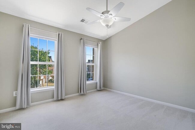 Building Photo - 6502 Trask Terrace