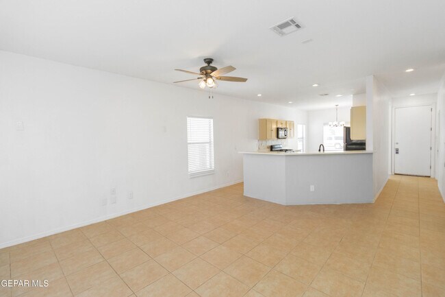 Building Photo - 14749 Sand Gate Dr