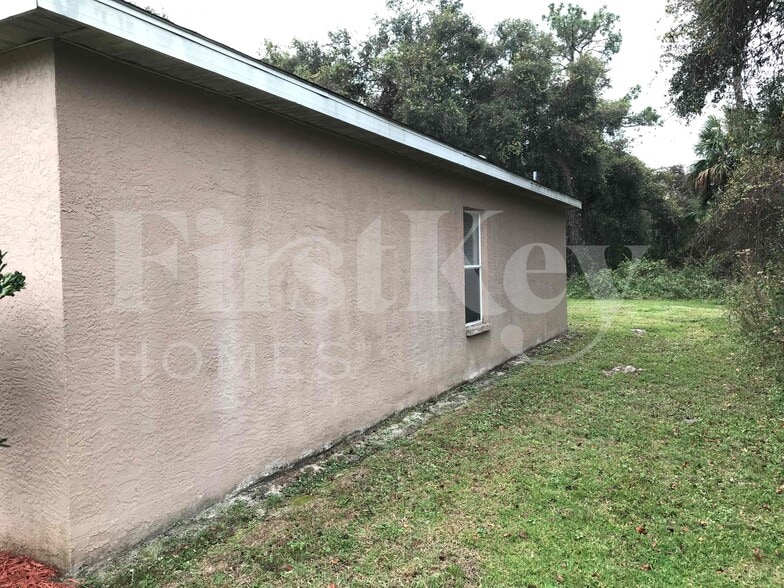 Building Photo - 4743 Luther Ave