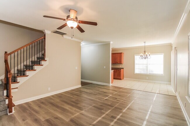 Building Photo - 2907 Morning Mist Ct