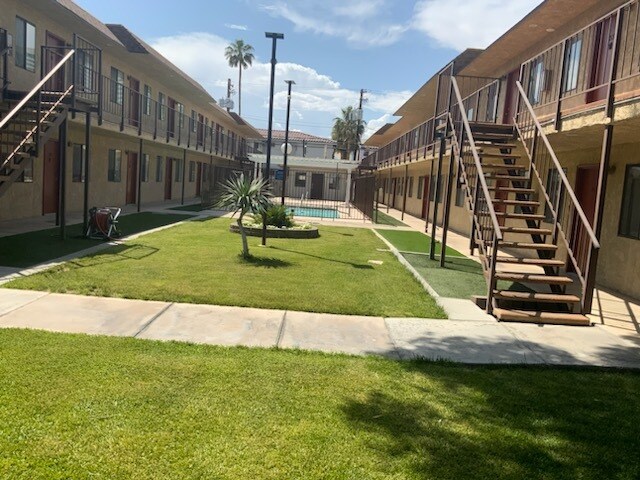 Building Photo - Bonita Terrace Apartments