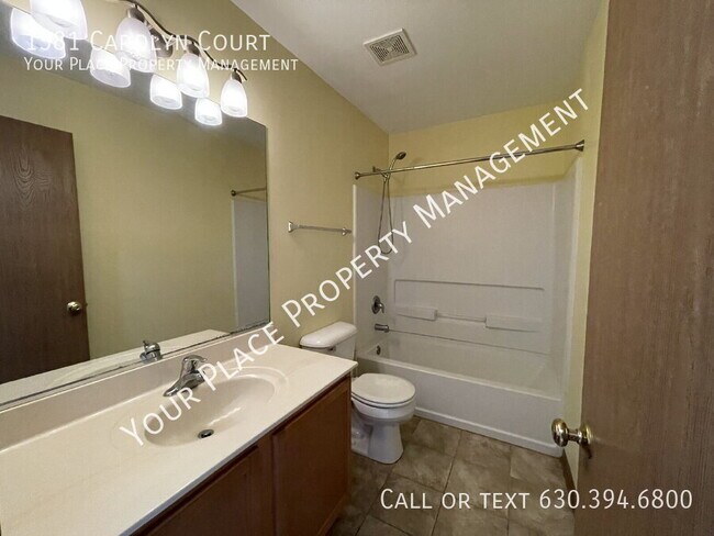 Building Photo - 1381 Carolyn Ct