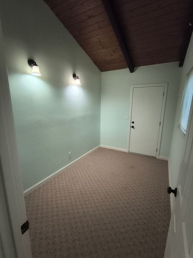 Building Photo - MUST SEE!!!!! Beautifully Remodeled Home in North Livermore!!!