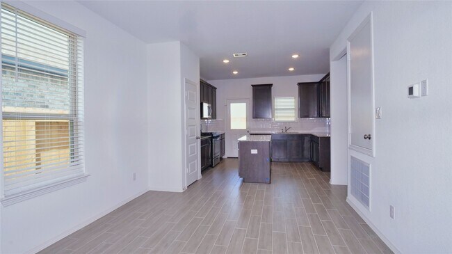 Building Photo - 23118 Bright Lgt Ln