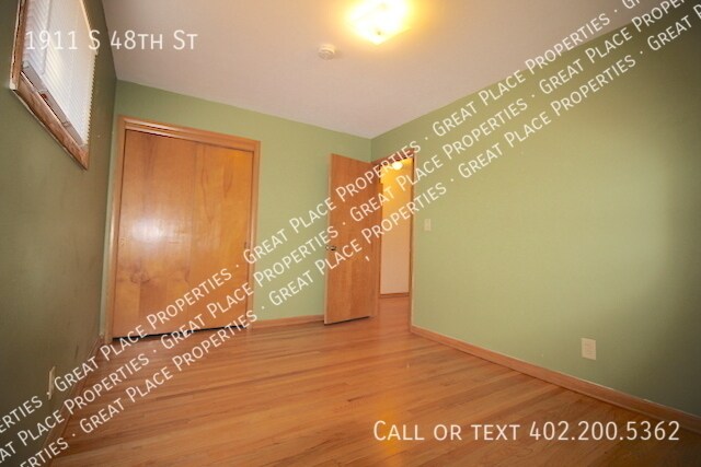 Building Photo - 1911 S 48th St