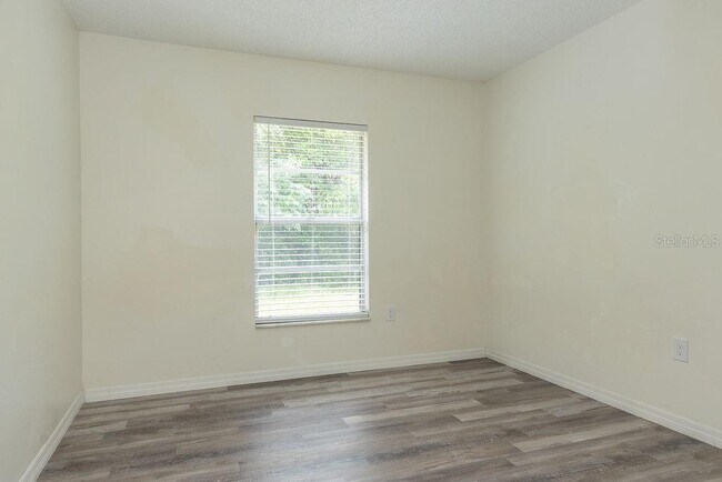 Building Photo - 2254 Matthew Cir