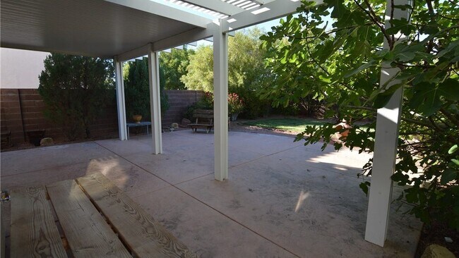 Building Photo - 2290 Bull Lake Dr