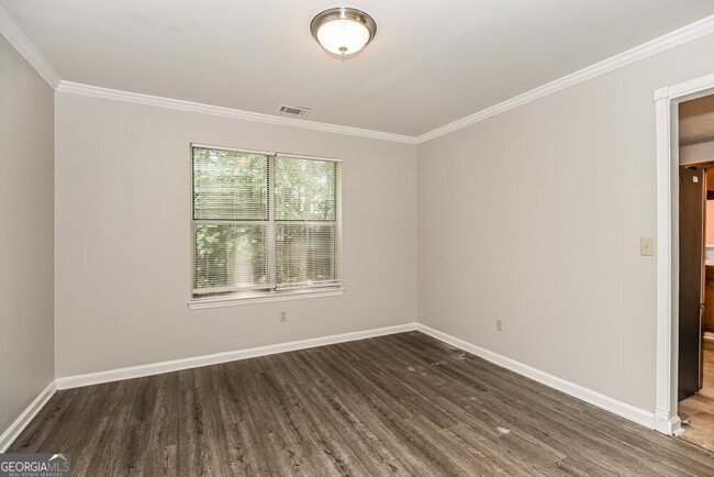 Building Photo - 1268 Brandl Dr SW