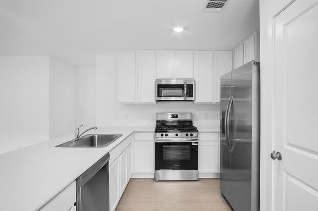 Building Photo - 220 Laura Leigh Ln