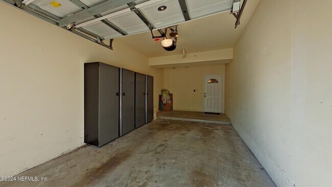 Building Photo - 440 S Villa San Marco Dr