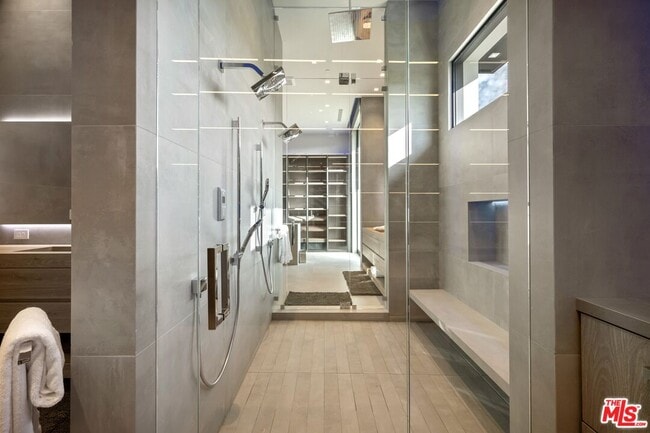 Building Photo - 52435 Ross Ave