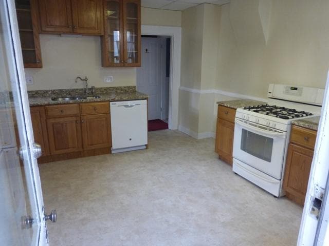 Building Photo - 40 E Ellsworth Ave