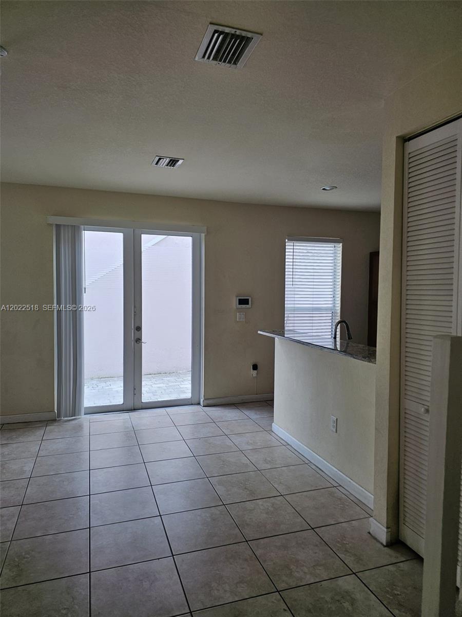 Building Photo - 9530 SW 171st Ct